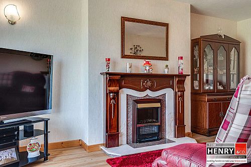 2 Bracken Brae