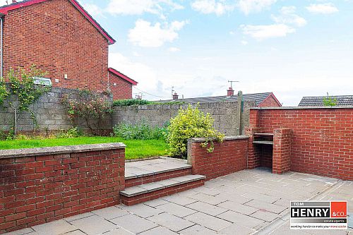 3 Prince Andrew Crescent