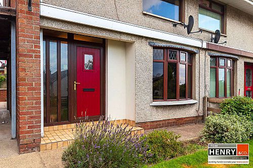 3 Prince Andrew Crescent