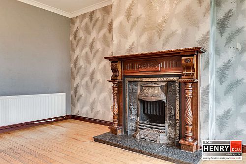 3 Prince Andrew Crescent