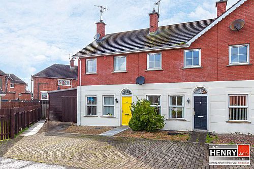 5 Oakwood Manor