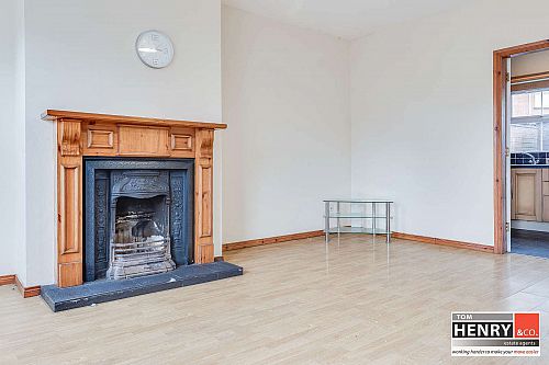 5 Oakwood Manor