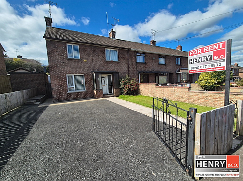 10 DRUMGLASS WAY