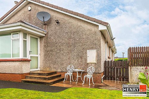 2 Ranfurly Avenue