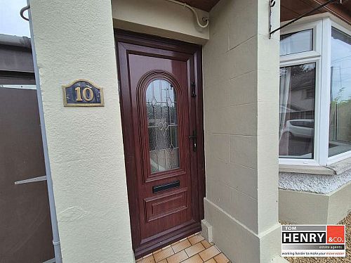 10 Empire Avenue
