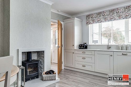 10 Bovean Road 10 Bovean Road