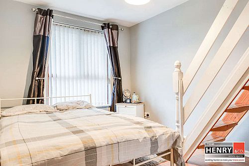 10 Granville Terrace