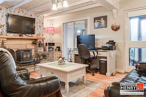 10 GRANVILLE TERRACE