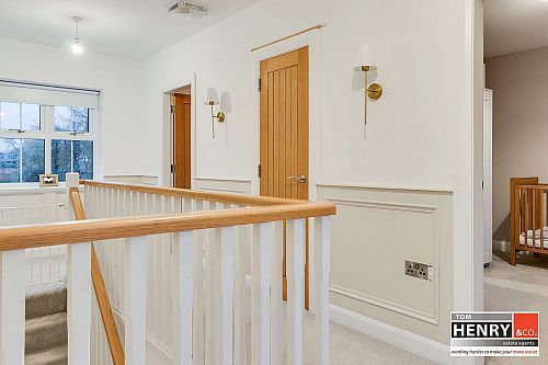 9 Castle Glen Avenue