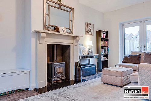 9 Castle Glen Avenue