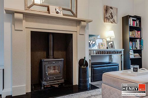 9 Castle Glen Avenue