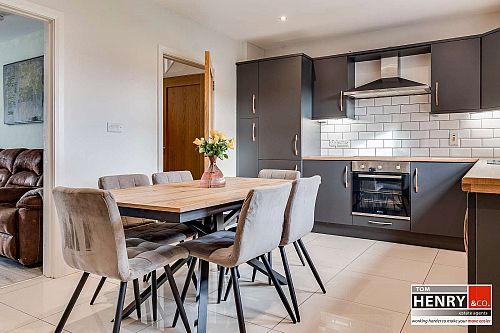 18 Clarefield Grange