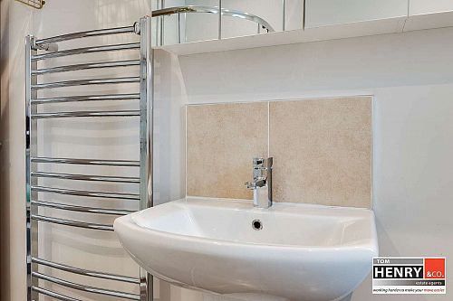 18 Clarefield Grange