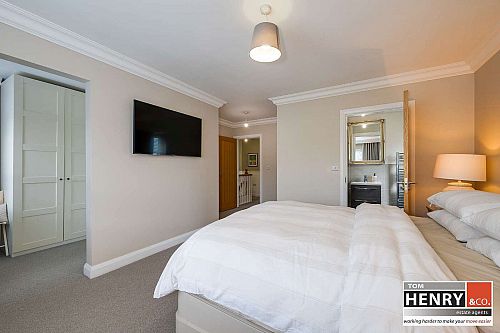 11 Bramley Meadows