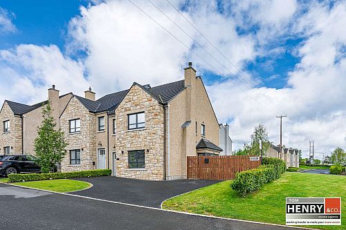 11 Bramley Meadows