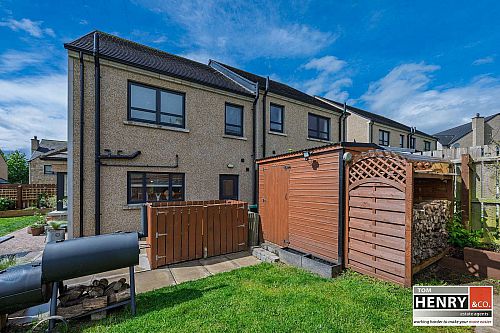 11 Bramley Meadows