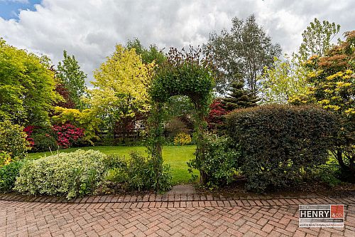 98 Bovean Road