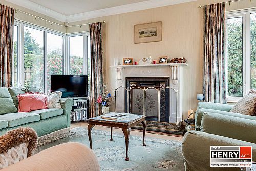 9 Upper Parklands