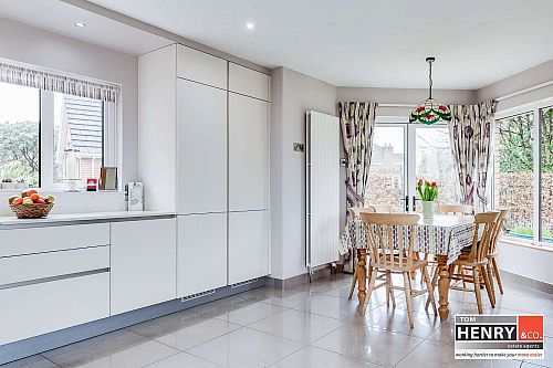 9 Upper Parklands