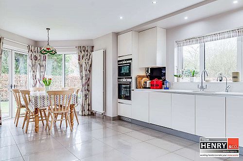 9 Upper Parklands