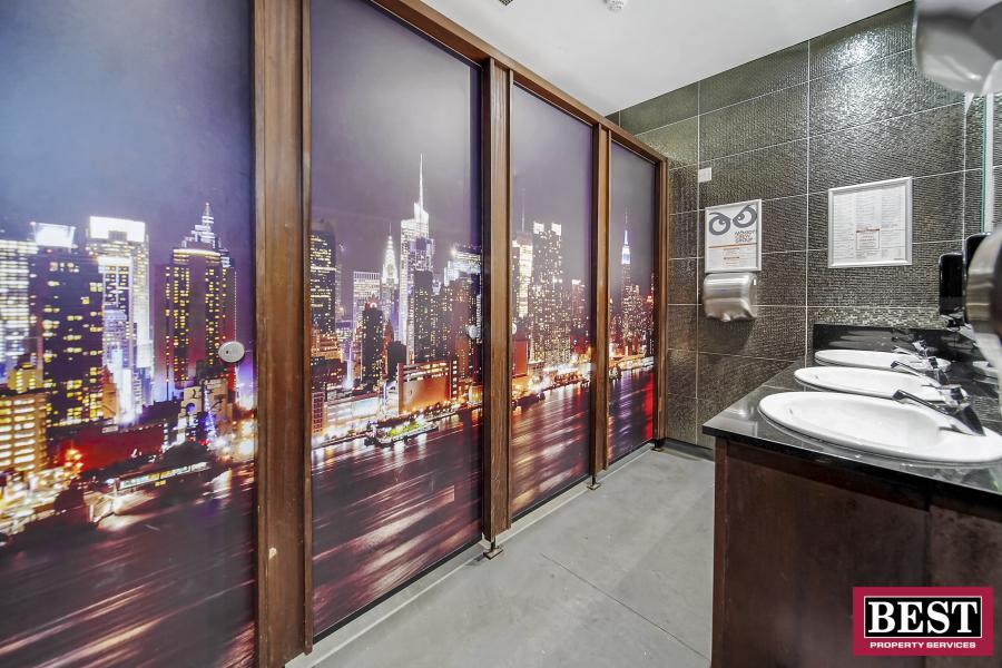 Hagans Bar, Irish Street