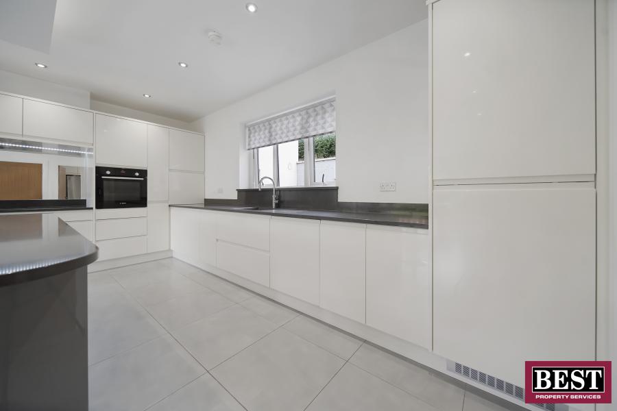 70 Mullybrannon Road