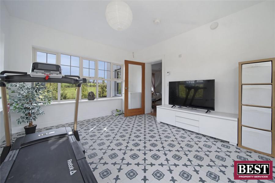 128a Goland Road