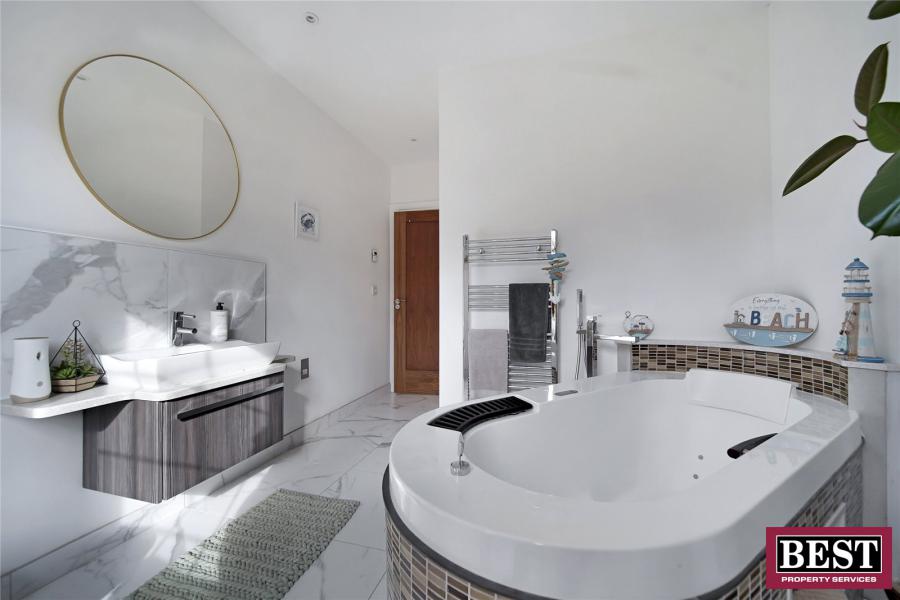 128a Goland Road
