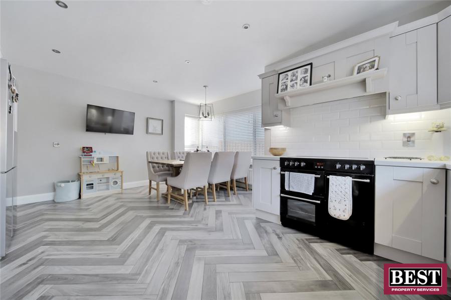23 Bramley Meadows