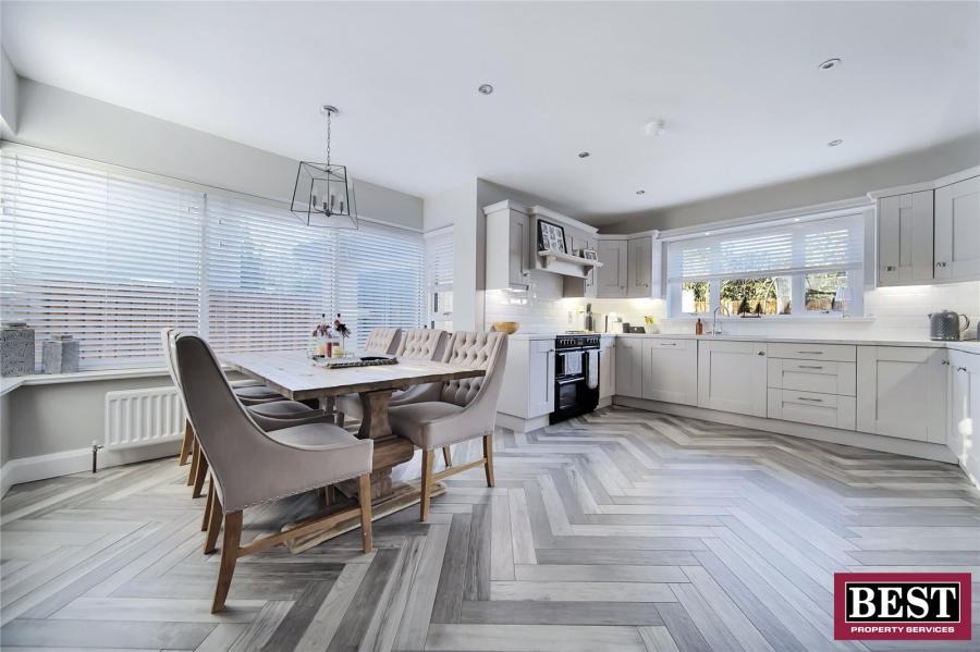 23 Bramley Meadows