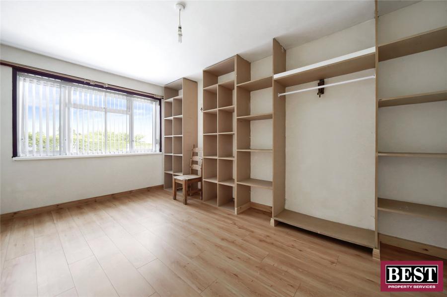 8 Reenaderry Road