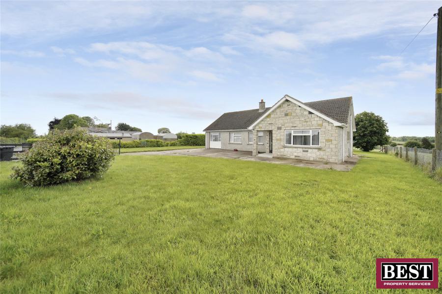 8 Reenaderry Road