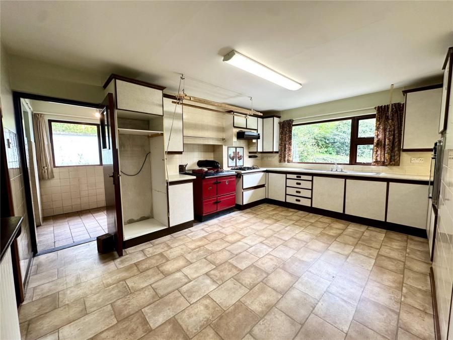 13 Killyneill Road