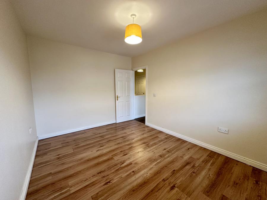 11 West Street Drive