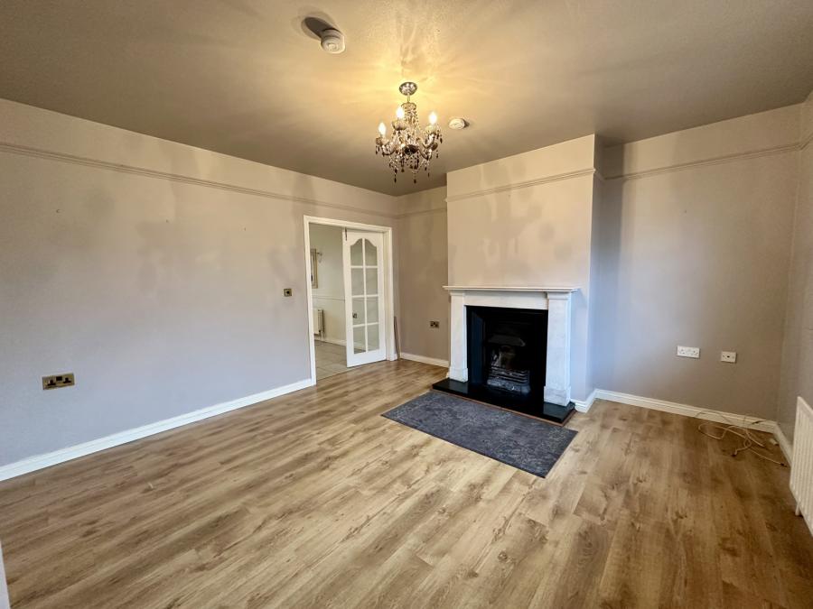 11 West Street Drive