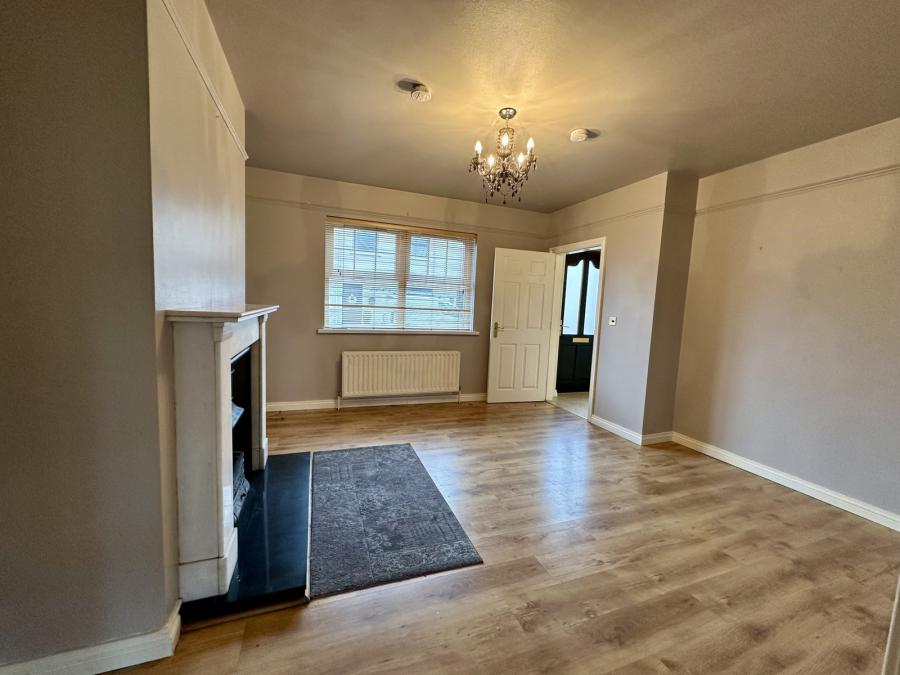 11 West Street Drive