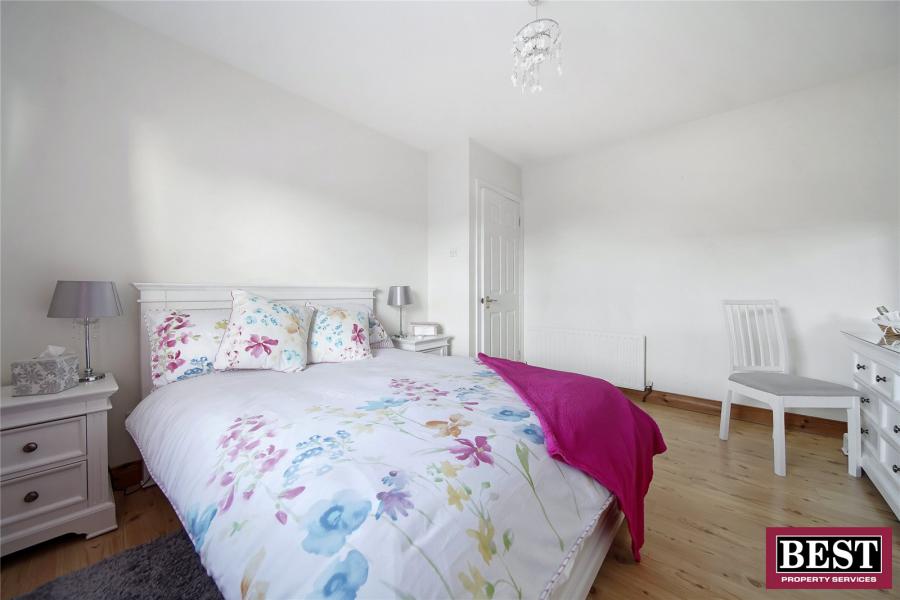 11 Roxborough Heights