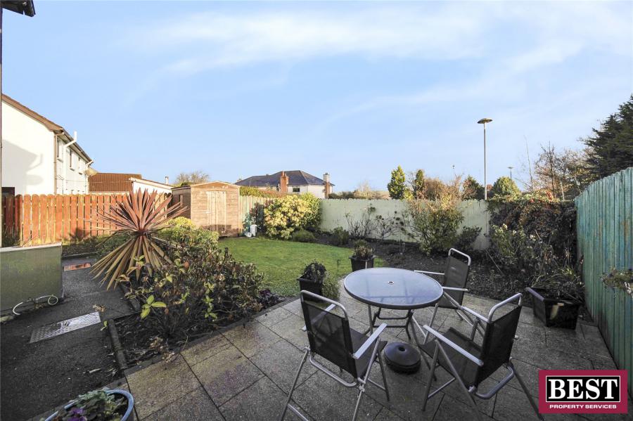 11 Roxborough Heights