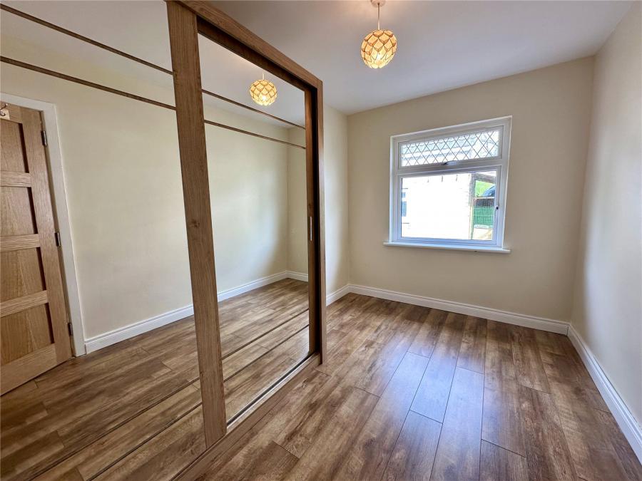 2 Cullenramer Road