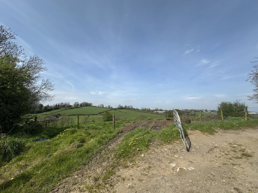 Building Site And Land, 14 Creevagh Road
