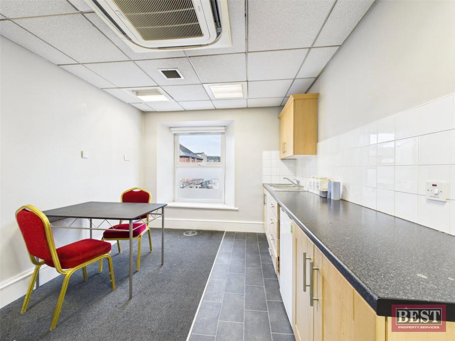 Unit B, 3 Margaret Square