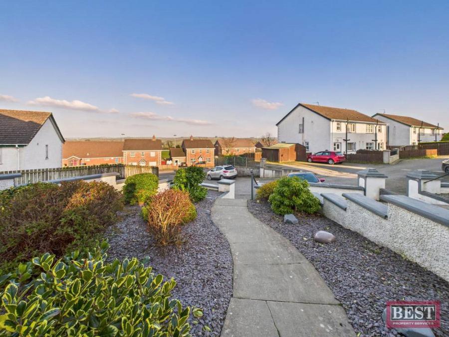 4 Kearney Crescent