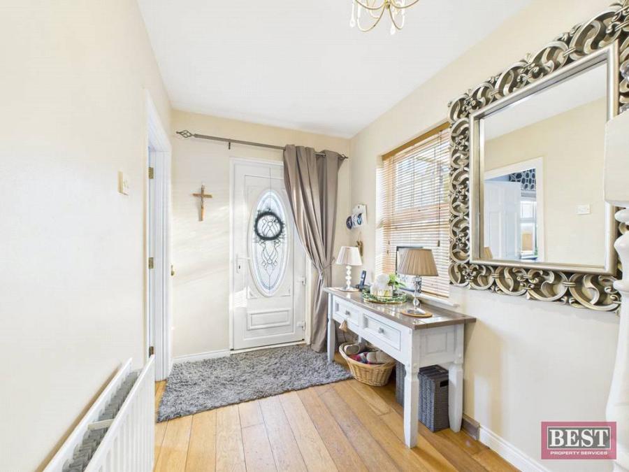 4 Kearney Crescent