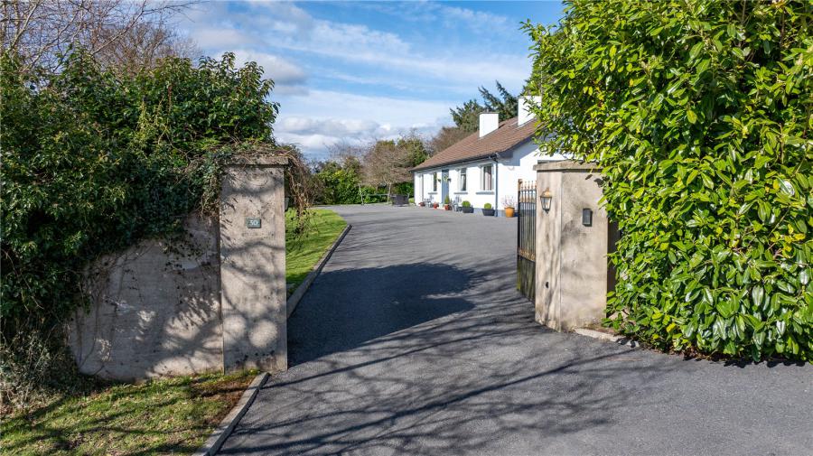 30 Forest Road