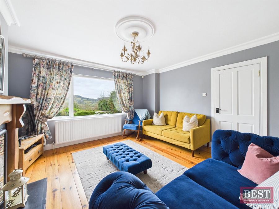 30 Forest Road