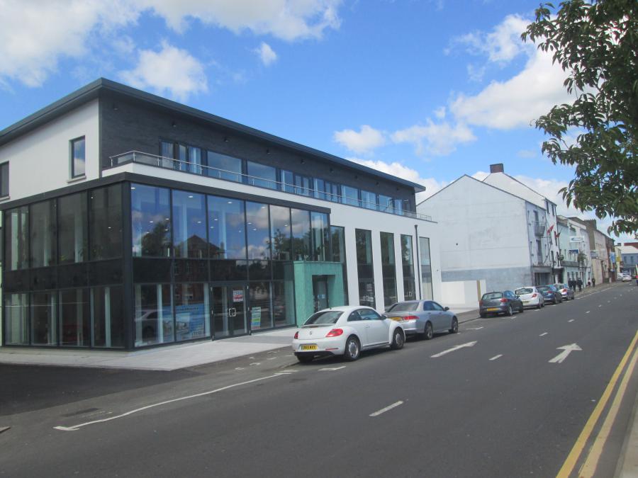 Custom House, 23