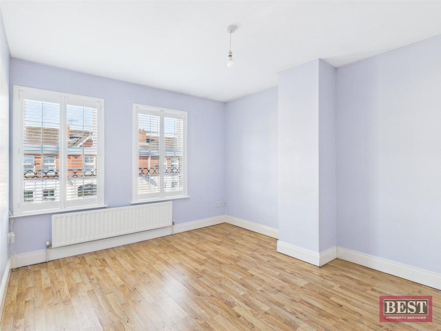 74 Derrymore Meadows