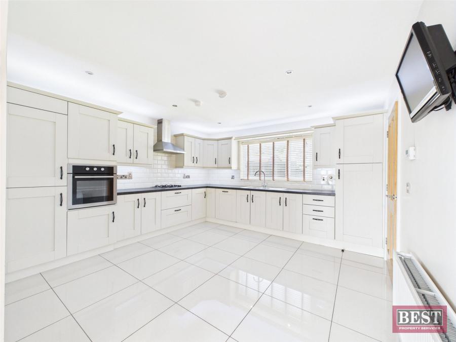 2 Heslips Court