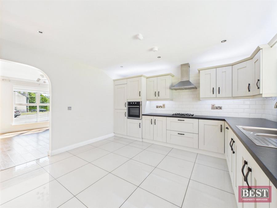 2 Heslips Court