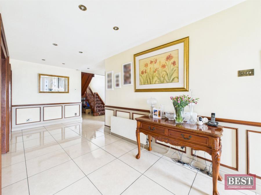 1 Windmill Road